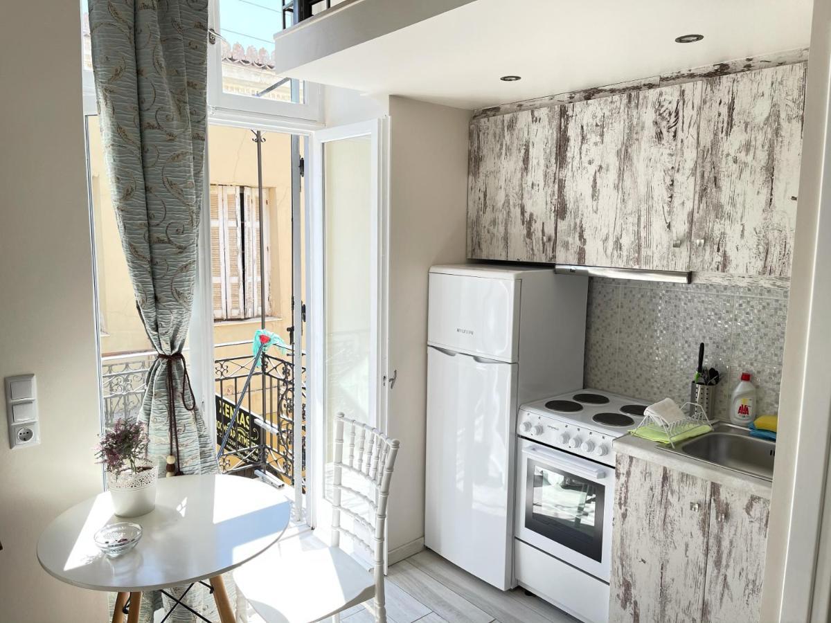 Xenias Rooms Apartments Короні Екстер'єр фото